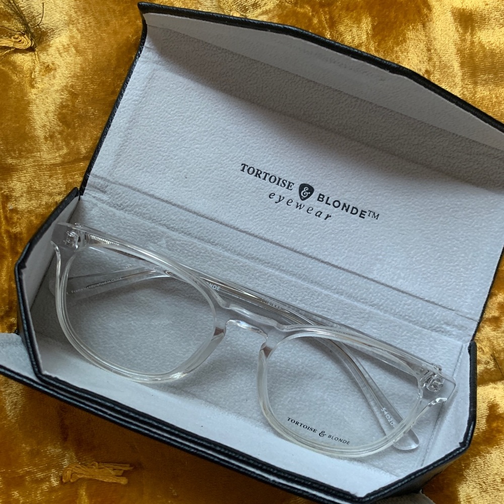 Clear Frame Glasses!!